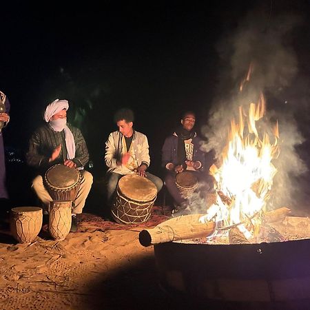 מלון מרזאוגה Sahara Tours Luxury Camp מראה חיצוני תמונה