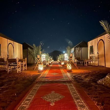 מלון מרזאוגה Sahara Tours Luxury Camp מראה חיצוני תמונה