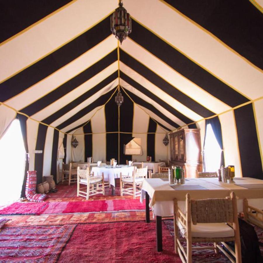 מלון מרזאוגה Sahara Tours Luxury Camp מראה חיצוני תמונה