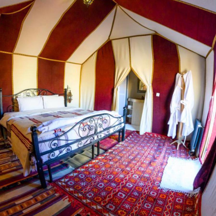 מלון מרזאוגה Sahara Tours Luxury Camp מראה חיצוני תמונה