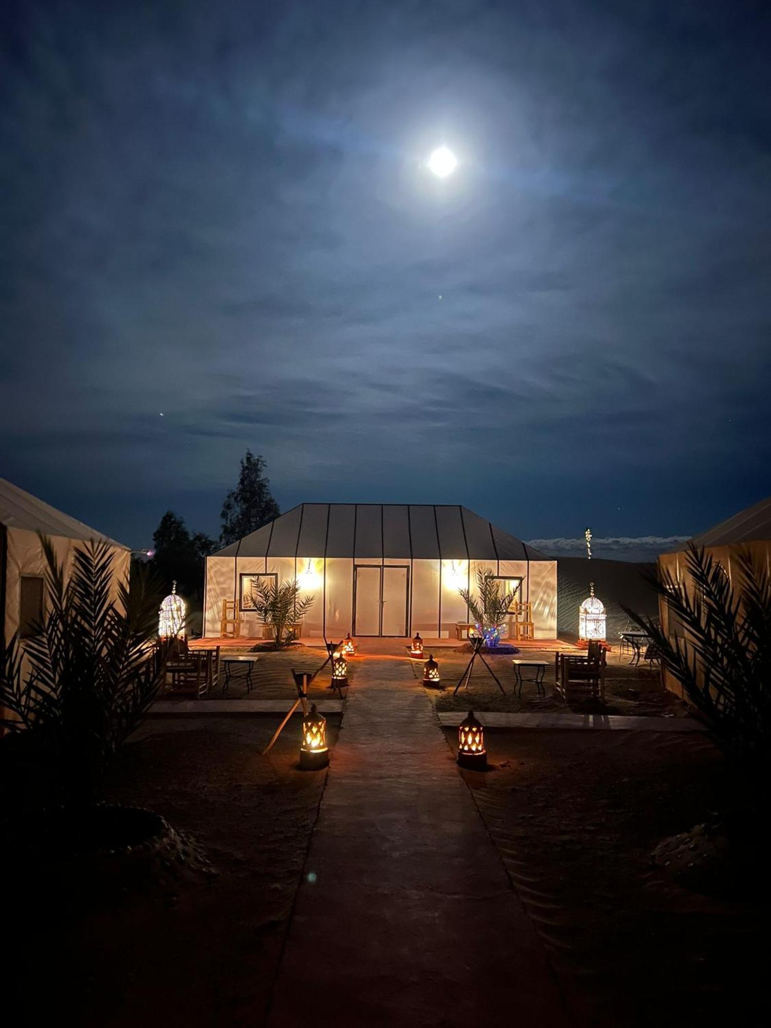 מלון מרזאוגה Sahara Tours Luxury Camp מראה חיצוני תמונה