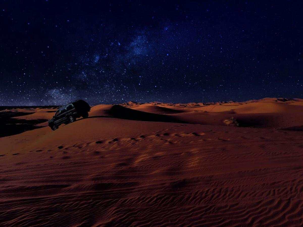 מלון מרזאוגה Sahara Tours Luxury Camp מראה חיצוני תמונה